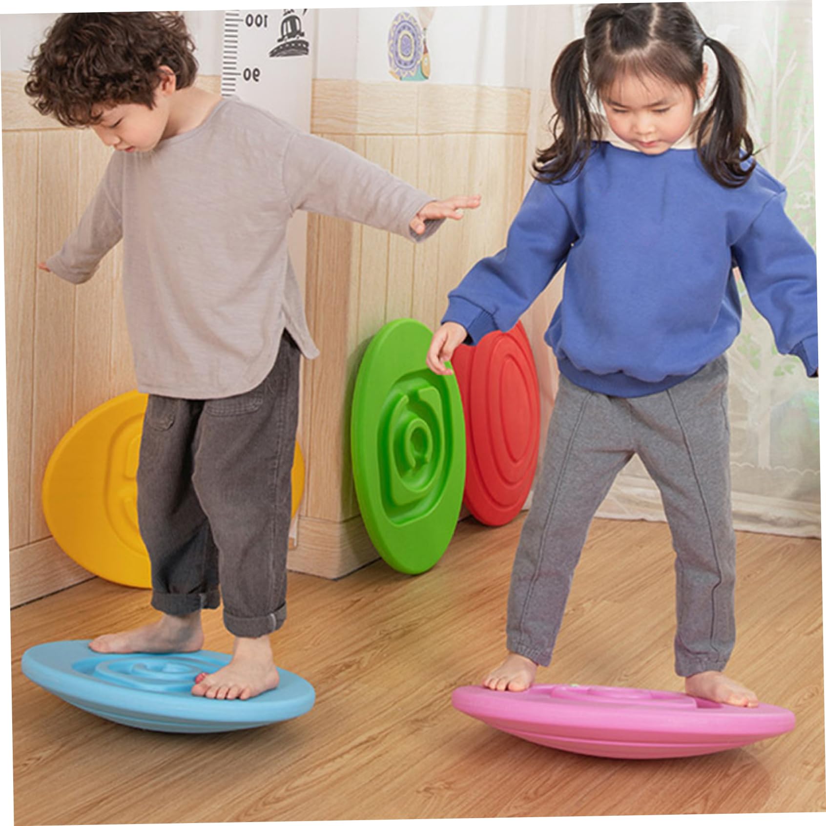 バランスボード Amazon.co.jp: 子供用バランスボード ボール5個付き 30°PE